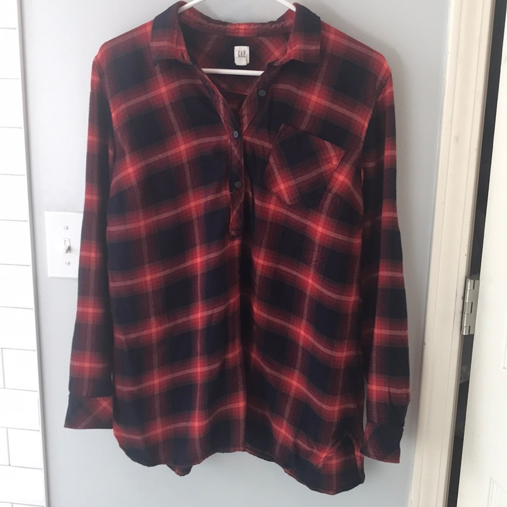 GAP Maternity Plaid Shirt